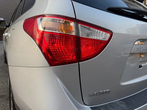Used 2011 Hyundai Veracruz GLS AWD/4WD image 14