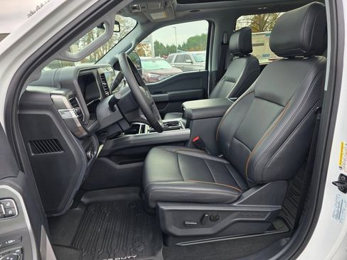 New 2025 Ford F350 Lariat w/ Lariat Ultimate Package image 7