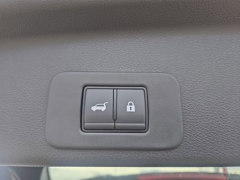 New 2026 Nissan Murano SV image 36