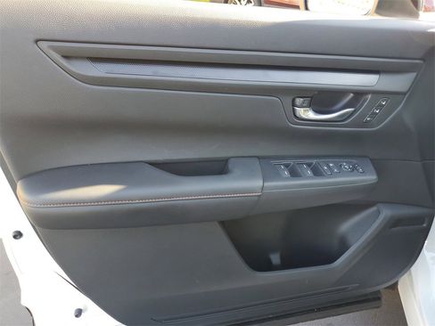 Used 2025 Honda CR-V Sport-L image 22