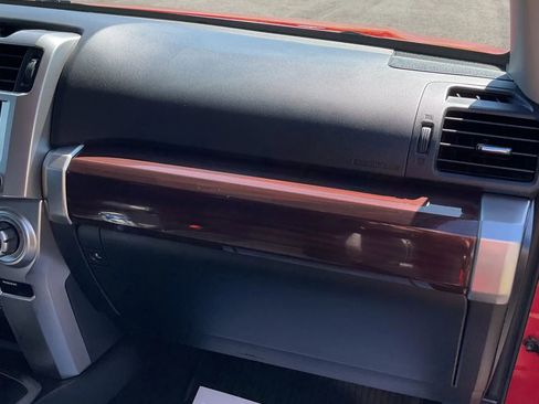 Used 2020 Toyota 4Runner Limited image 51