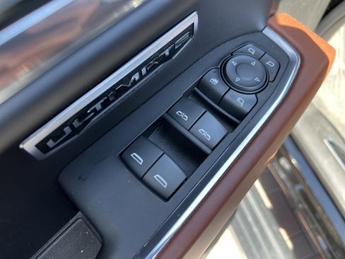 Used 2023 GMC Sierra 1500 Denali Ultimate image 15