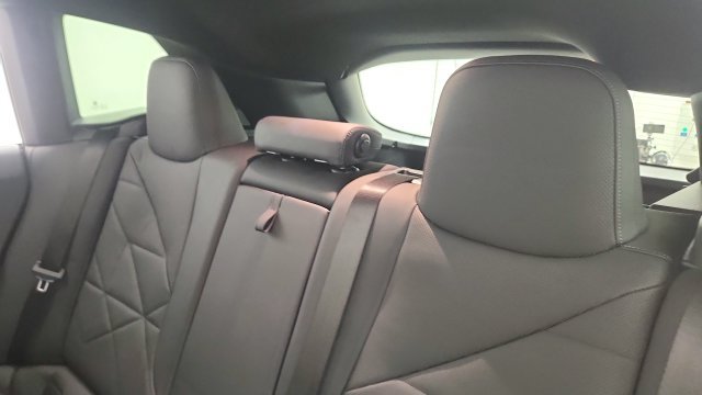 Used 2024 BMW iX xDrive50 w/ Sport Package AWD/4WD image 43
