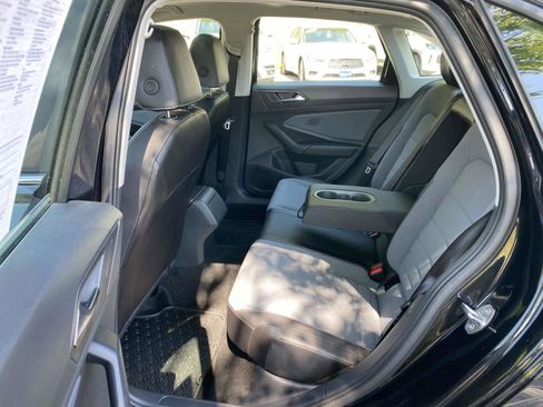 Certified 2026 Volkswagen Jetta SE FWD image 25