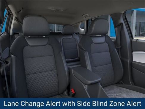 New 2026 Chevrolet Trax LT w/ Driver Confidence Package image 18