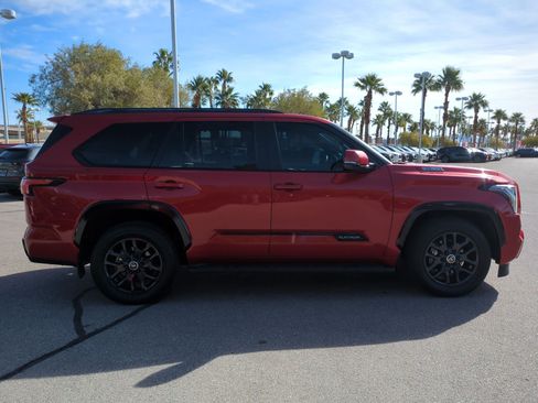 Used 2024 Toyota Sequoia Platinum image 6