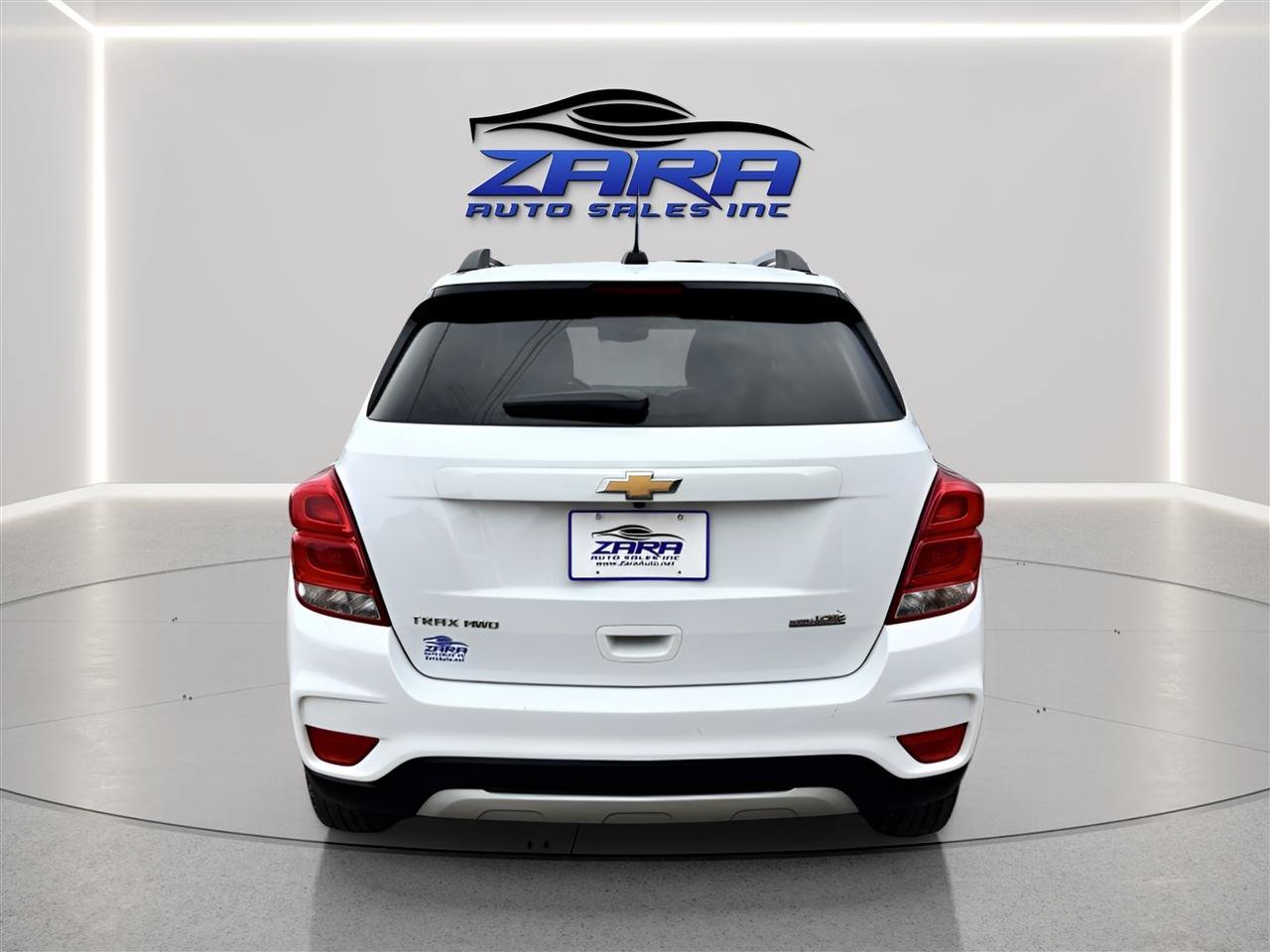 Used 2022 Chevrolet Trax LT w/ LT Convenience Package AWD/4WD image 7