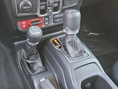 New 2026 Jeep Wrangler Unlimited Rubicon image 12