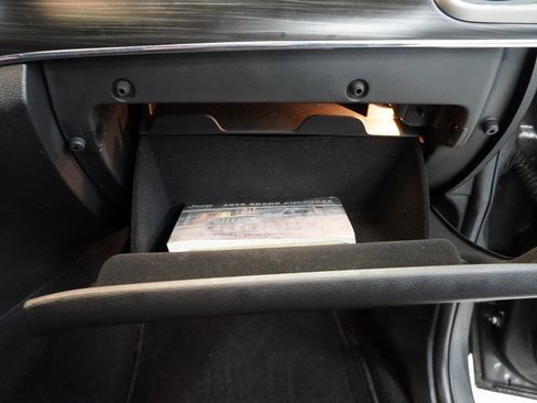 Used 2020 Jeep Grand Cherokee Limited image 38