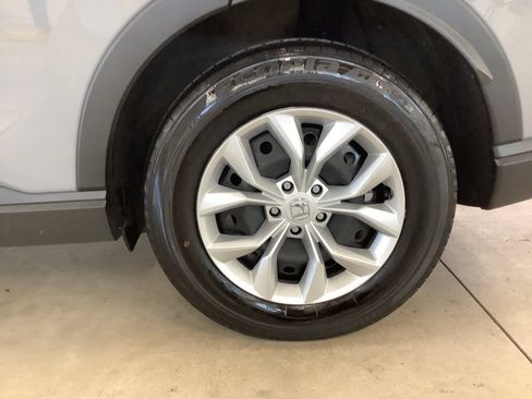 Used 2023 Honda CR-V LX image 11