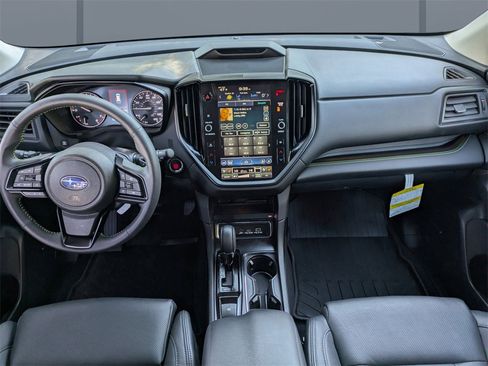 Certified 2025 Subaru Ascent Bronze Edition w/ Onyx Package image 16