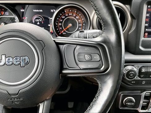 Used 2019 Jeep Wrangler Unlimited Sport S AWD/4WD image 21