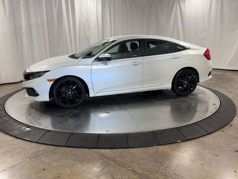 Used 2019 Honda Civic Sport image 6