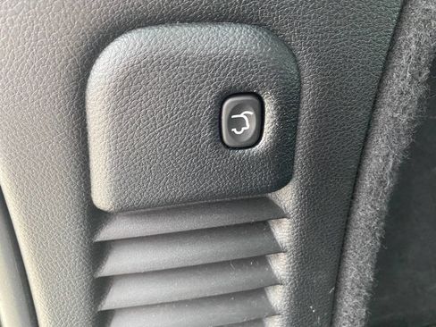 Used 2018 Dodge Durango R/T image 46