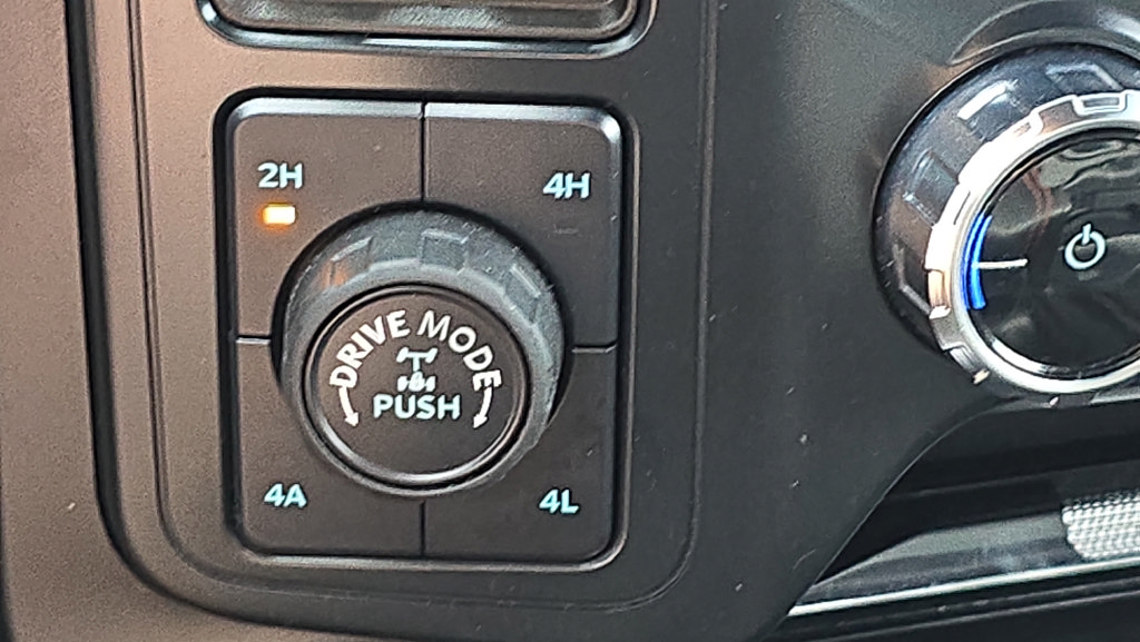 Used 2024 Ford F150 Raptor AWD/4WD image 32