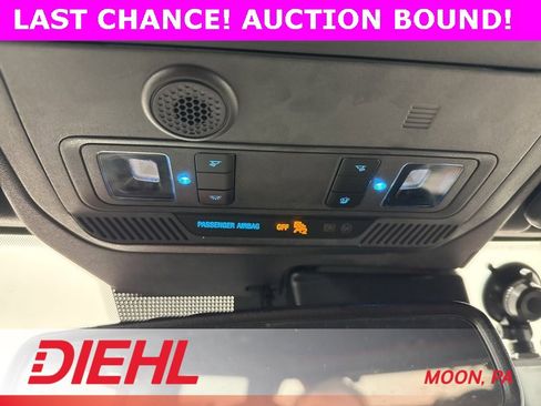 Used 2022 Ford Bronco Wildtrak image 38