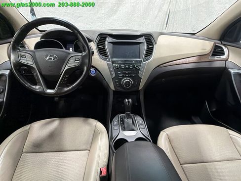Used 2018 Hyundai Santa Fe Sport w/ Cargo Package FWD image 6