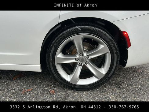 Used 2017 Dodge Charger R/T image 16