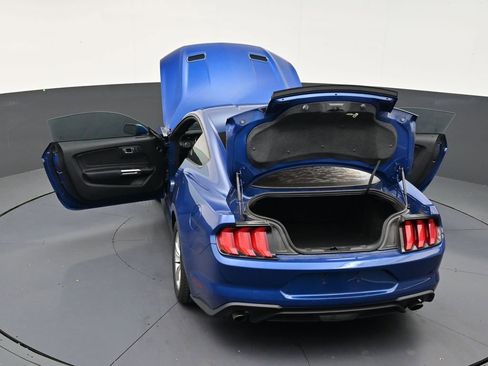Used 2022 Ford Mustang Coupe RWD image 32