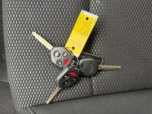 Used 2016 Subaru Outback 2.5i Premium image 30