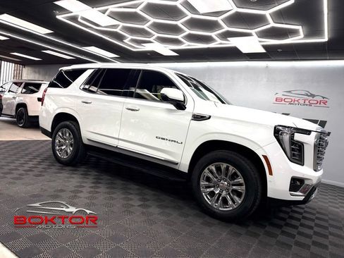 Used 2025 GMC Yukon Denali AWD/4WD image 1