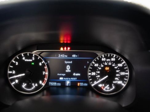 Used 2022 Nissan Altima 2.5 SR AWD/4WD image 13