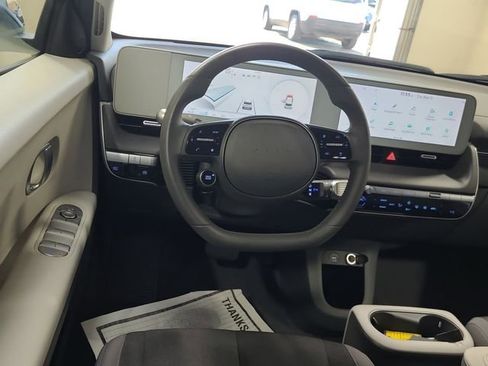 Used 2023 Hyundai Ioniq 5 SE RWD image 10