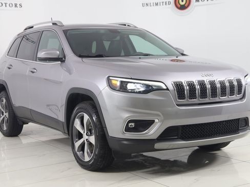 Used 2020 Jeep Cherokee Limited image 19