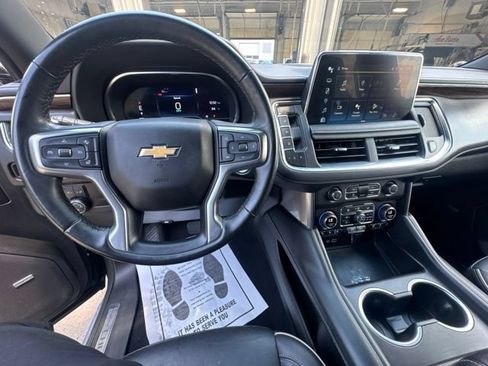 Used 2024 Chevrolet Tahoe Premier RWD image 16