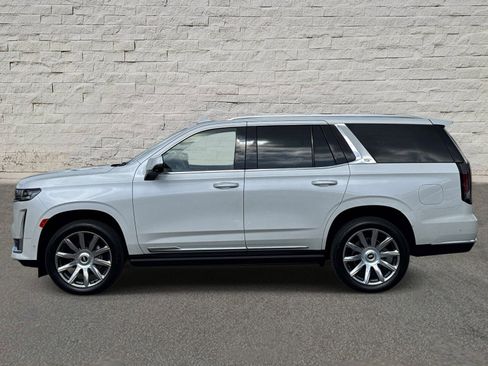 Certified 2023 Cadillac Escalade Premium Luxury Platinum AWD/4WD image 2