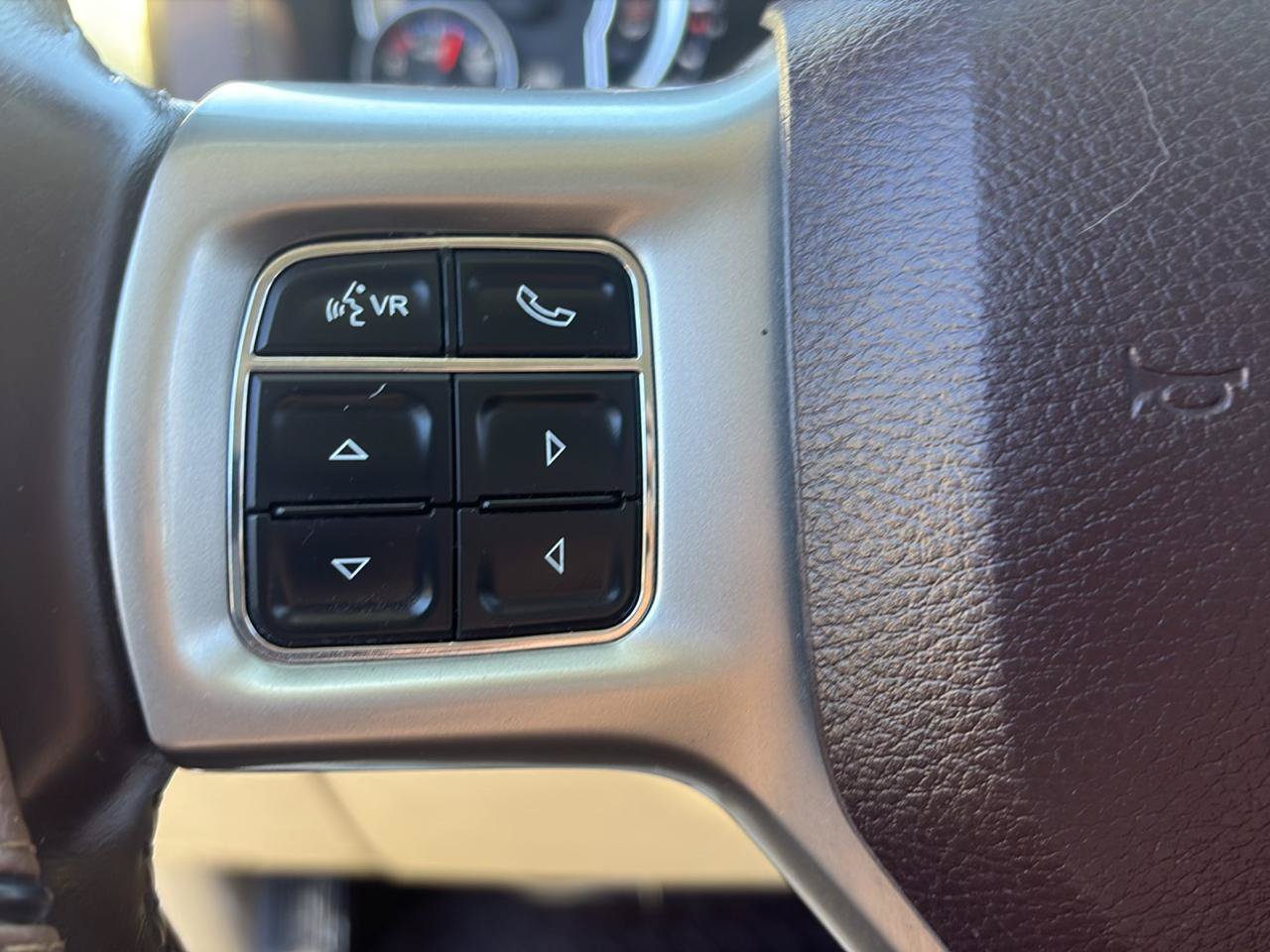 Used 2015 RAM 2500 Laramie w/ Protection Group AWD/4WD image 18