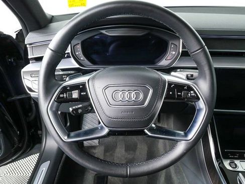 Used 2022 Audi A8 L 3.0T image 9