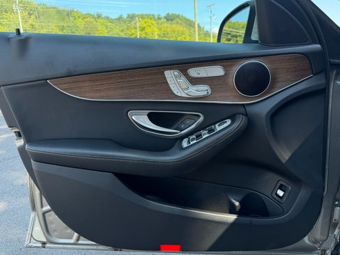 Used 2019 Mercedes-Benz C 300 4MATIC Sedan image 69