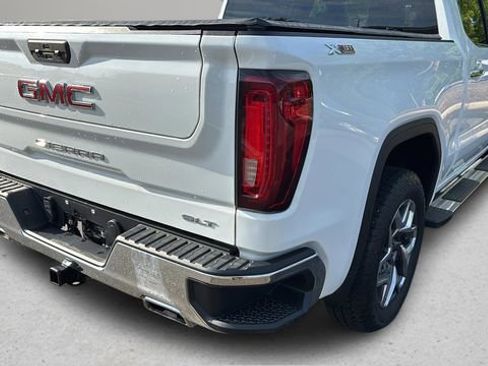 Used 2023 GMC Sierra 1500 SLT w/ SLT Premium Package AWD/4WD image 36