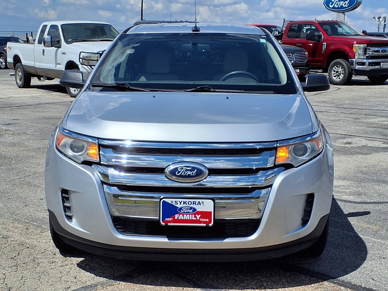 Used 2014 Ford Edge SE w/ Equipment Group 101A FWD image 2