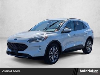 Used 2020 Ford Escape Titanium video 1