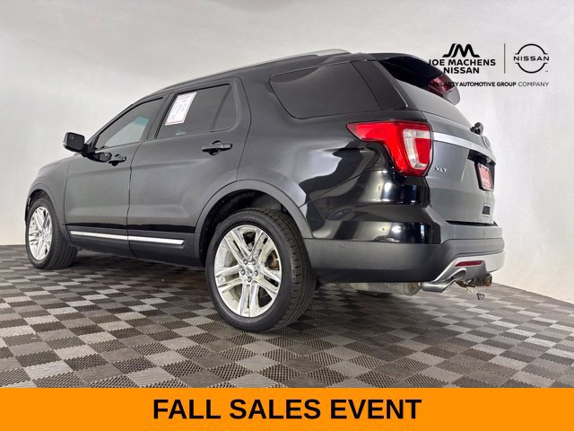 Used 2016 Ford Explorer XLT w/ Equipment Group 202A FWD image 15