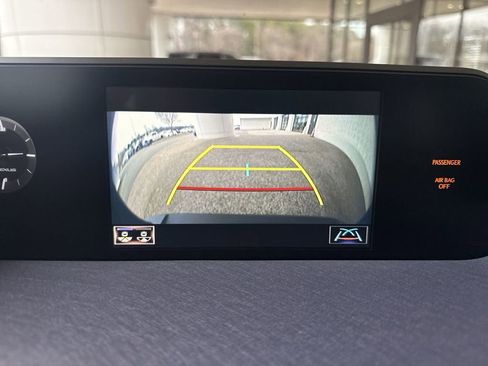 Used 2021 Lexus UX 250h w/ Premium Package image 14