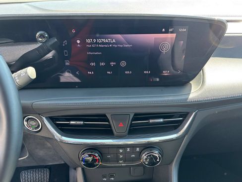 Used 2025 Buick Encore GX Preferred FWD image 17