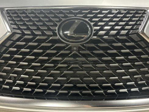 Used 2022 Lexus RX 350L FWD w/ Premium Package image 31