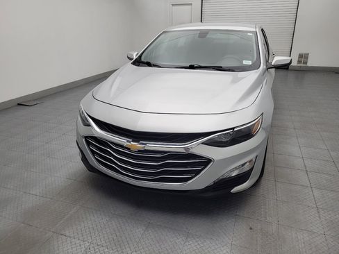 Used 2021 Chevrolet Malibu LT FWD image 15