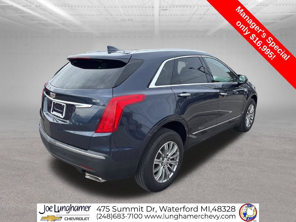 Certified 2018 Cadillac XT5 Luxury w/ Driver Awareness Package AWD/4WD image 3
