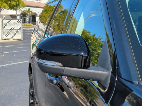 New 2025 Ford Expedition Max Platinum w/ Driver's Package image 12