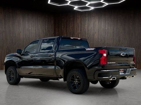 Used 2024 Chevrolet Silverado 1500 Custom Trail Boss AWD/4WD image 5
