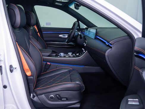 New 2026 Genesis GV70 3.5T Sport Prestige AWD/4WD image 11