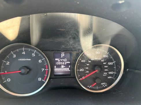 Used 2014 Subaru Crosstrek 2.0i Limited AWD/4WD image 12