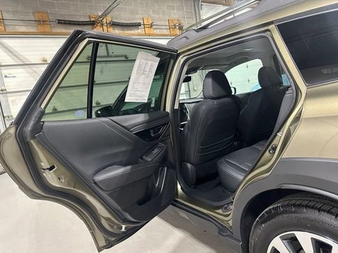 Used 2023 Subaru Outback Touring XT AWD/4WD image 13