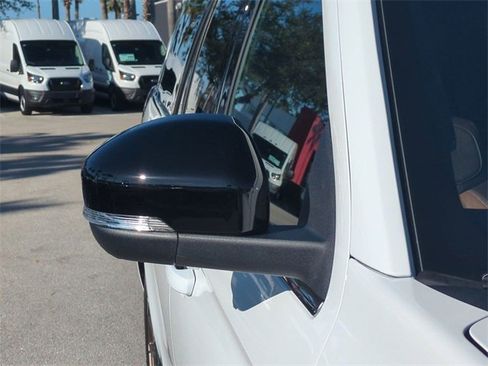 New 2025 Ford Expedition Max King Ranch image 12