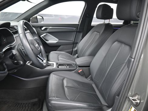 Used 2022 Audi Q3 2.0T Premium Plus image 10