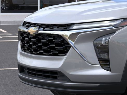 New 2026 Chevrolet Trax LT w/ Driver Confidence Package FWD image 16